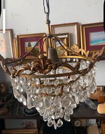 Lampadario in ottone e cristalli a goccia anni 50