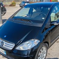 Mercedes A 200 GPL - Con Attacco Gancio traino 