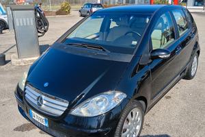 Mercedes A 200 GPL - Con Attacco Gancio traino 