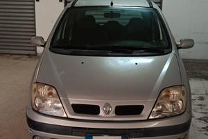Renault Scenic 1.9 dCi Sport Way – 2002