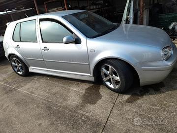 Vw golf 4 per ricambi