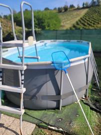 piscina fuori terra usata