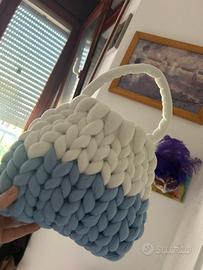Borsa bicolor