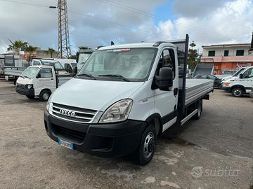Iveco daily 35c10 cassone fisso 08