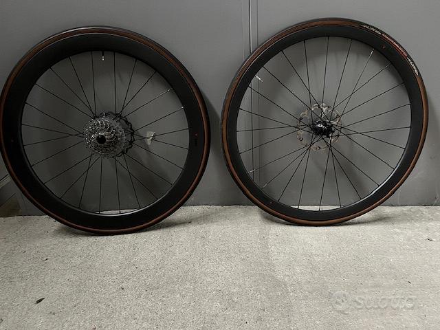 Ruote carbonio Fantastiche offerte di Biciclette