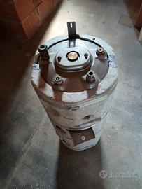 Serbatoio accumulo con scambiatore 