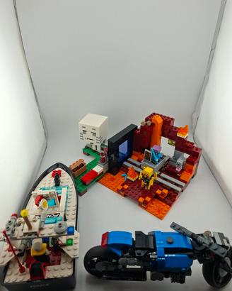 Lotto Lego 9  set completi con  scatole Mincraft