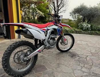 Honda CRF 250 - 2016