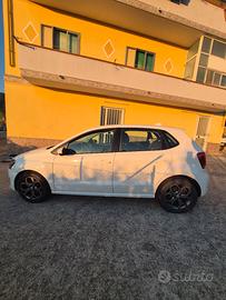 Volkswagen polo 1.2 T.D.I  2012