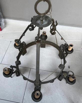 LAMPADARIO IN STILE