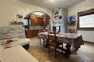 CASA SEMINDIPENDENTE A NONE