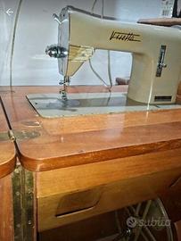 macchina per cucire vintage 