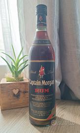 Rum Captain Morgan, bottiglia da collezione