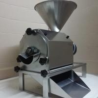 Macchina spremipomodori