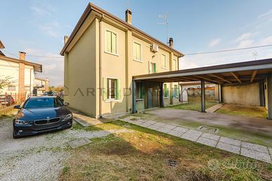 SAN VENDEMIANO villa singola su due livelli C507