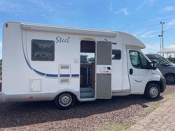 Camper Semintegrale McLuis Steel 462