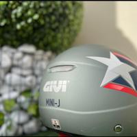 Casco givi