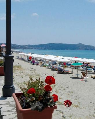 Villetta mare fiori weekend 7/9/8Caprioli Palinuro
