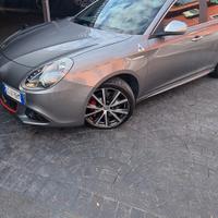 giulietta 1750 quadrifoglio verde 