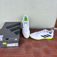 Scarpini da calcio a 5 indoor