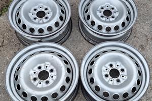 Cerchi originali Alfa Romeo 33 - 75 ( R14 )