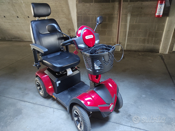 Scooter elettrico per anziani