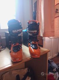 scarponi da sci