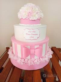 Torta finta per allestimento