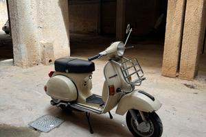 Vespa PX 150 E