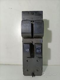 PULSANTIERA ANTERIORE SINISTRA SUZUKI Splash 1° S