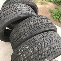 4 gomme usate 315 40 22 e 285 35 22 Pirelli