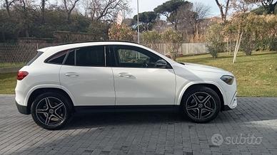 GLA 200 A D "AMG Line" PREMIUM +Pack  km 0