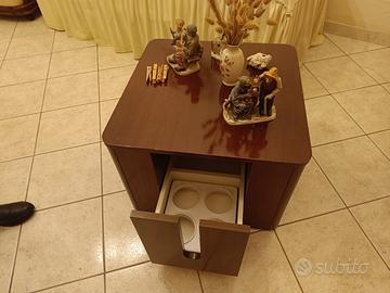 Mobile contenitore in legno