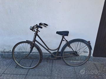 Bicicletta VINTAGE della nonna.