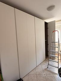 Armadio battente Novamobili grigio 6 ante