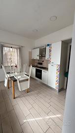 Arredato piano terra stile BnB centrale