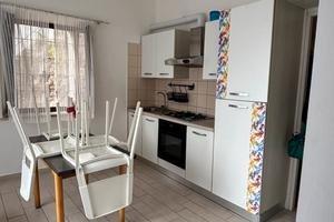 Arredato piano terra stile BnB centrale