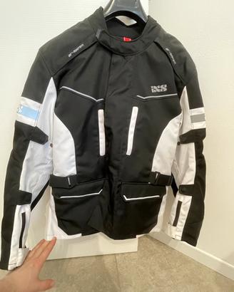 giacca da moto taglia M usata 2 volte