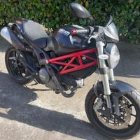 Ducati Monster 796 - 2011