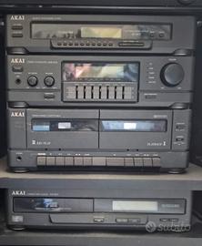 Akai, modelloAC-M75.