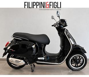 Piaggio Vespa 125 GTS super KM ZERO