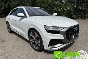 AUDI Q8 50 TDI S Tronic, S Line