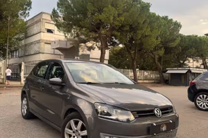 VOLKSWAGEN POLO 1.6