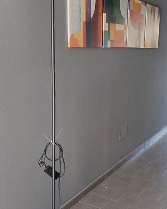 Lampada a stelo Arteluce