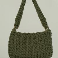 Borsa color verde militare  con dettagli color oro