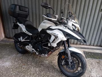 Moto Benelli Trk  502 Stradale 