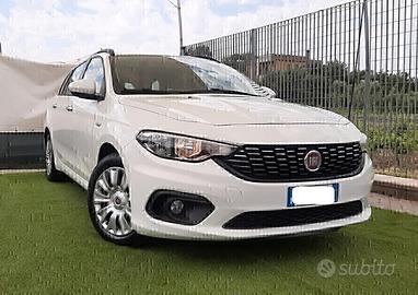 Fiat Tipo promo finanziamento euro 8290 1.3 Mjet