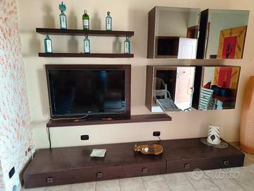 Parete attrezzata completa