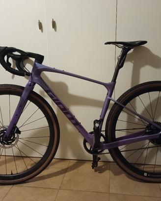 GRAVEL GIANT ADVANCE PRO