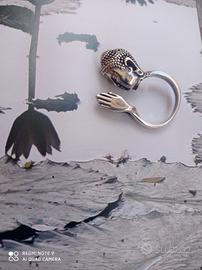 anello in argento massiccio con Buddha